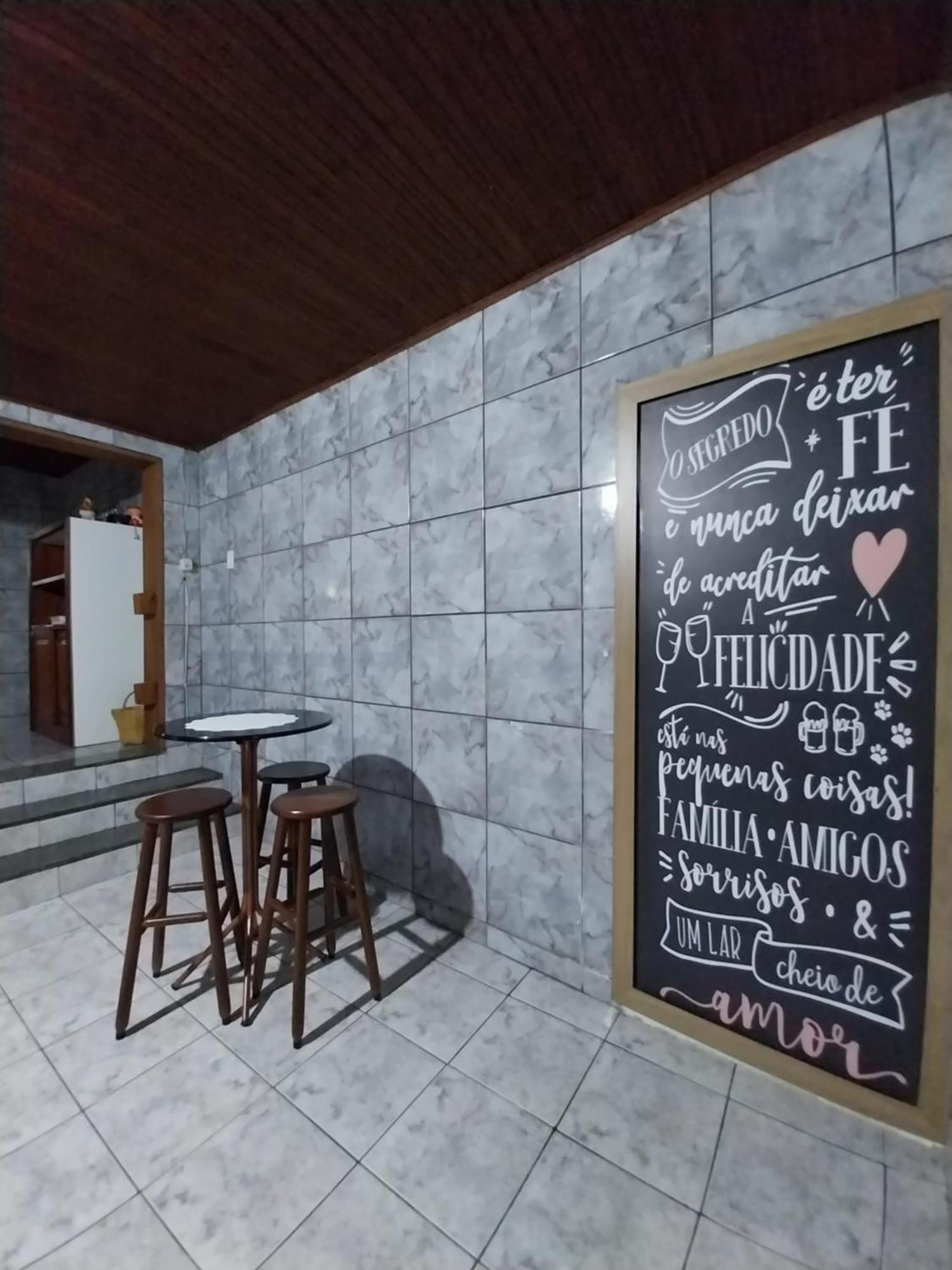 Casa ampla com Wi-Fi e garagem para dois veículos Campos dos Goytacazes Exterior foto